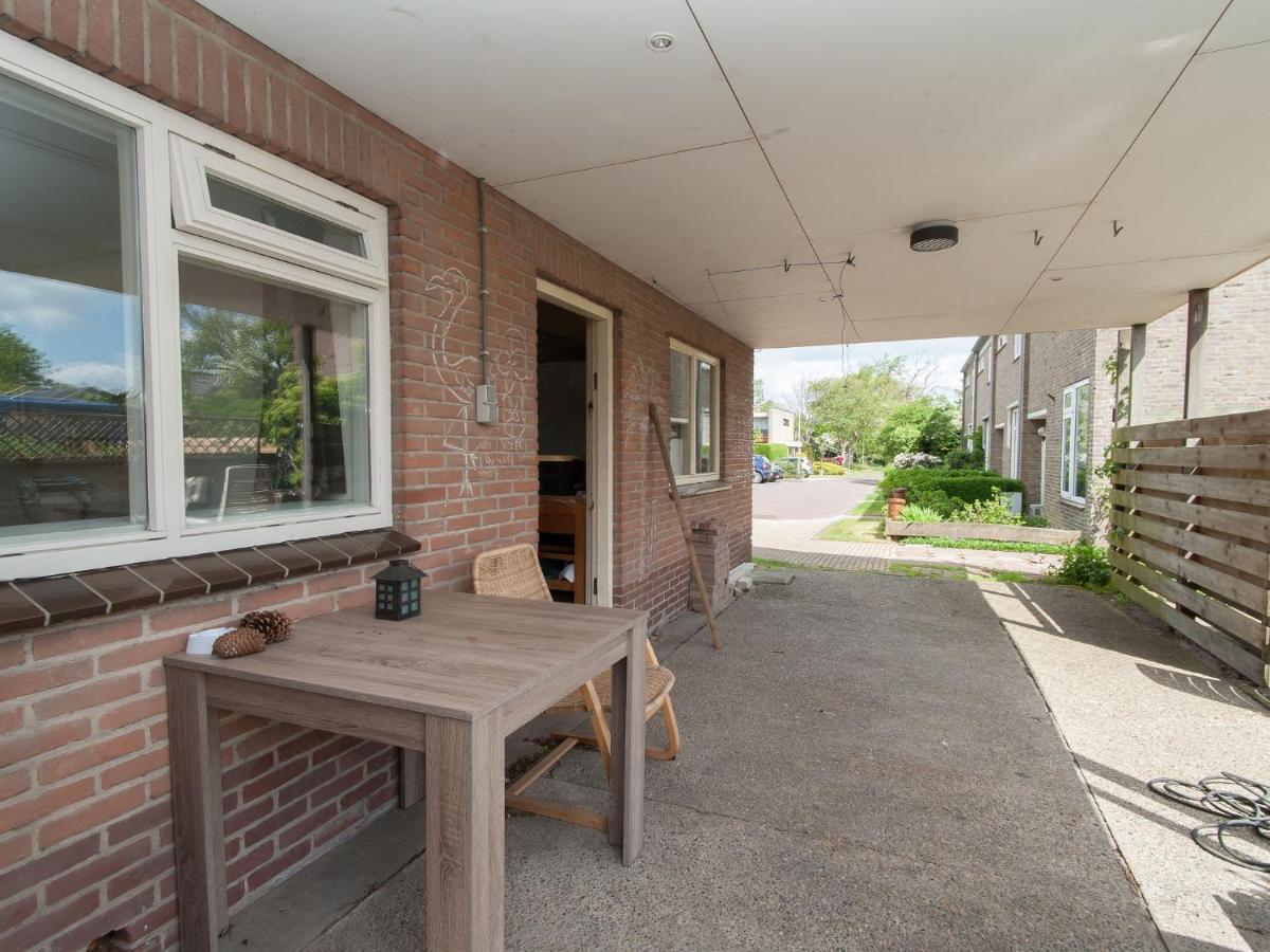 Holiday Home With Covered Terrace Groet Exterior photo