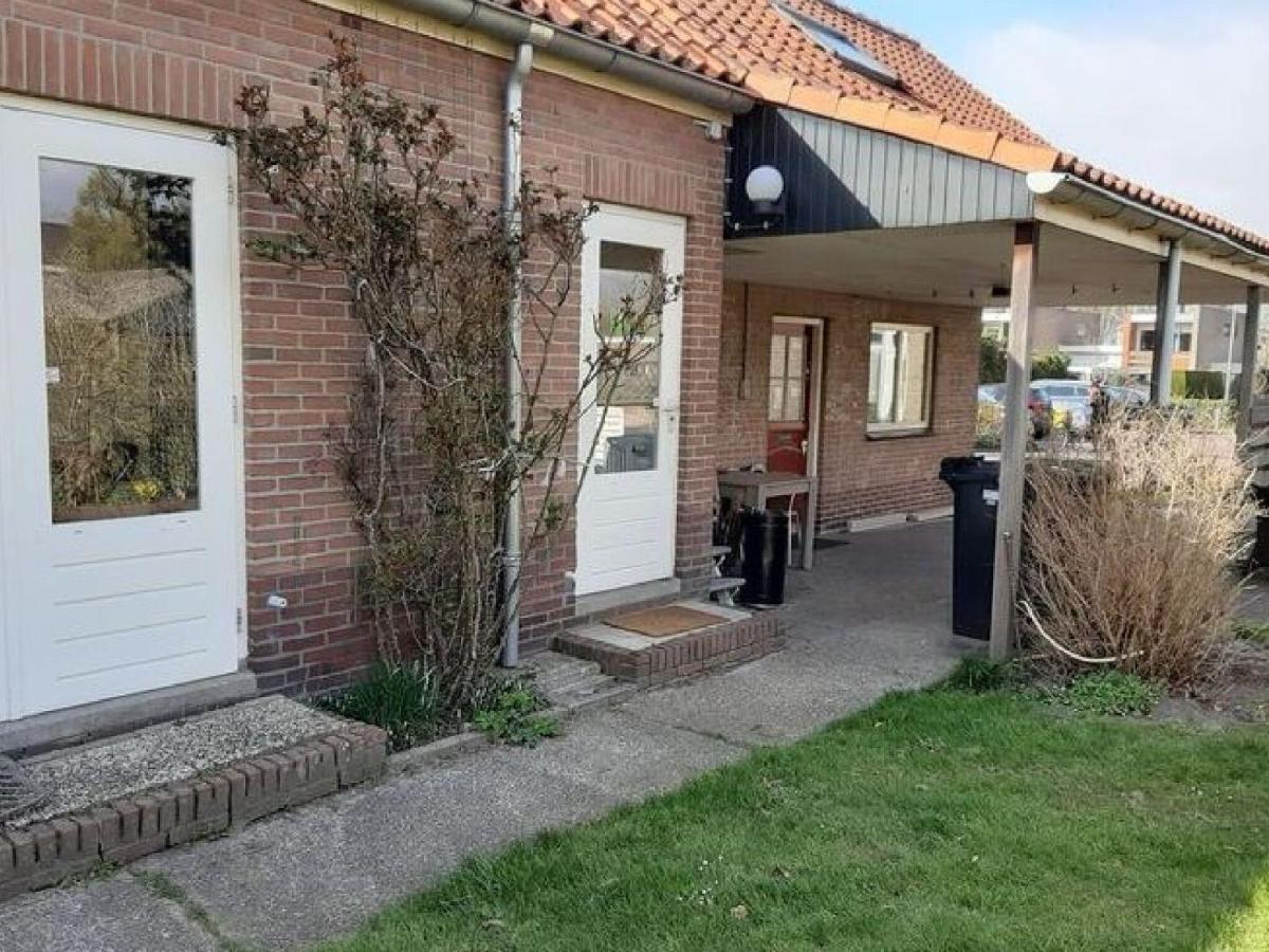 Holiday Home With Covered Terrace Groet Exterior photo